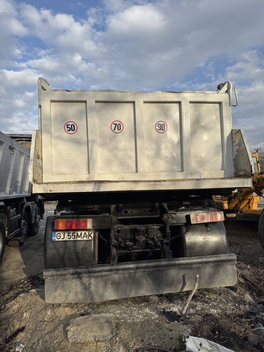 Iveco EuroTrakker 8x4