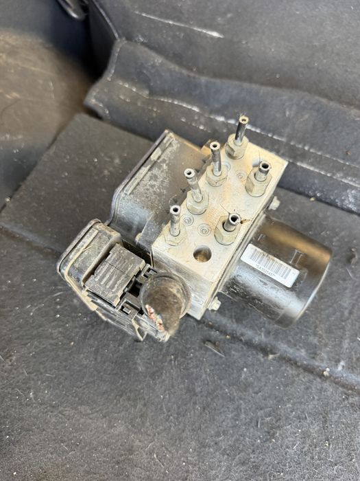 ABS ESC помпа TRW за Opel Insignia / Astra J / Zafira C