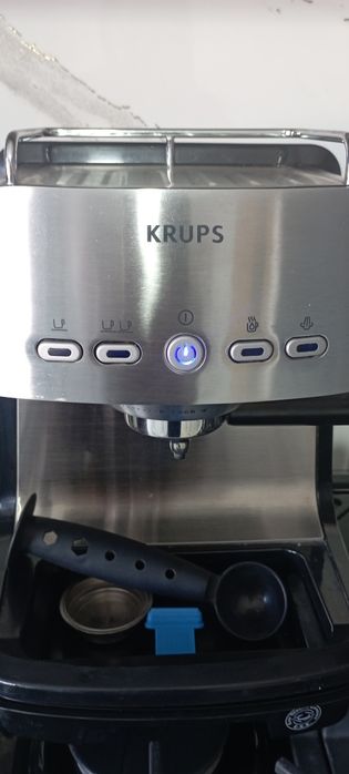 Продам кофе машину  Krups