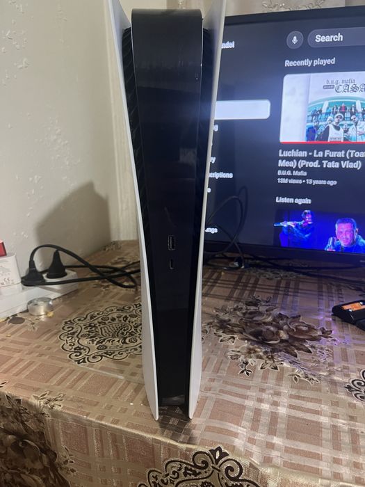 Vand ps 5 digital in stare perfecta