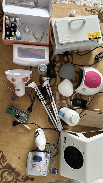 Продам набор для маникюра