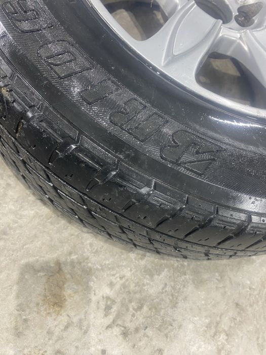 Диски в комплекте от авто рав 4