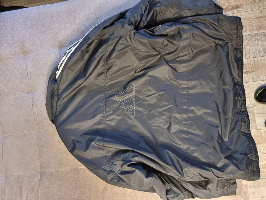 Яке Adidas супер модел с гъши пух най новата колекция