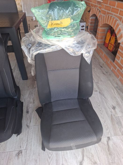 Scaun. Scaune Fata Toyota Hilux Noi Originale