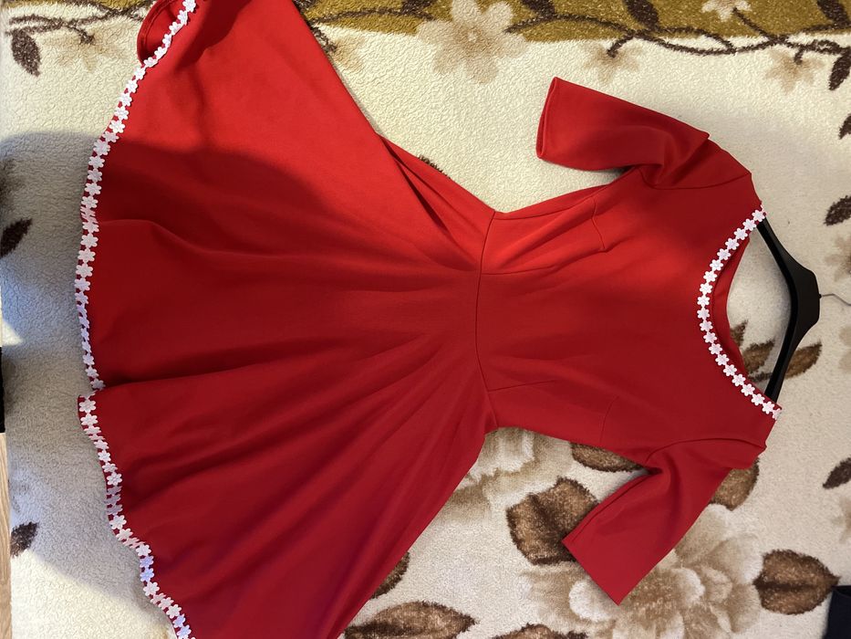 Rochii de seara, foarte elegante.