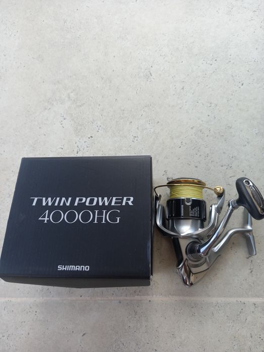 Mulineta  shimano biomaster 4000 S,shimano twin Power 4000 hg