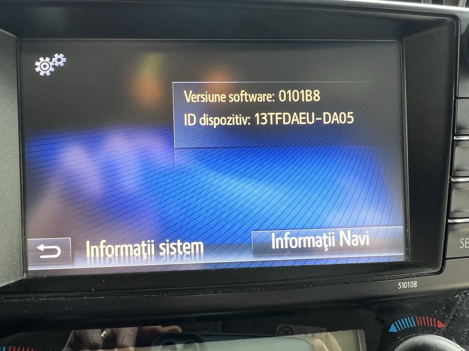 Navigatie originala Rav4 2017