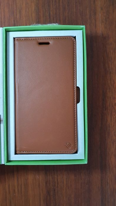 Husa PIELE Iphone 11 - Model DEOSEBIT