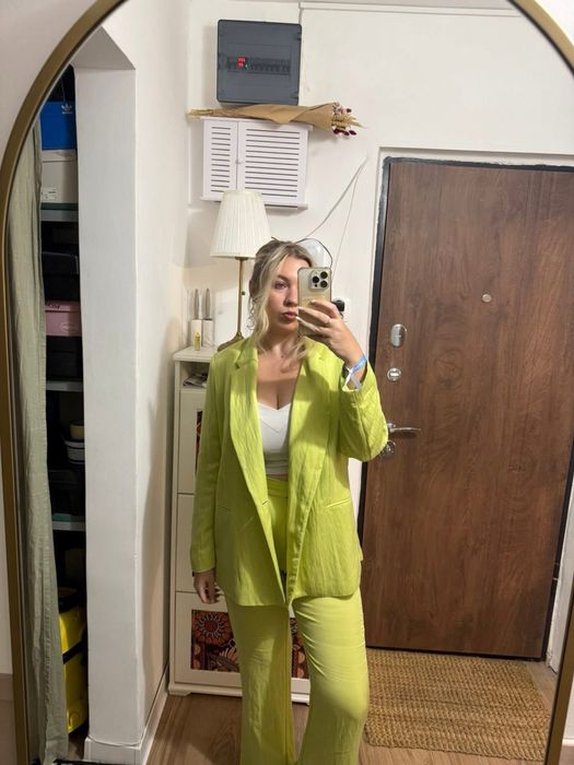 Costum H&M viscoza (sacou si pantalon)