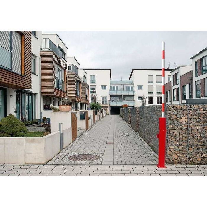 Автоматична паркинг бариера PARK 250 с рамо 2.5 метра.