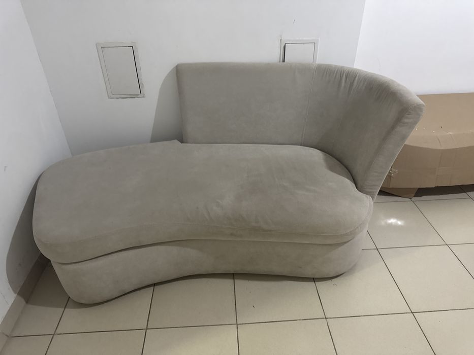 Диван в хорошем состоянии!