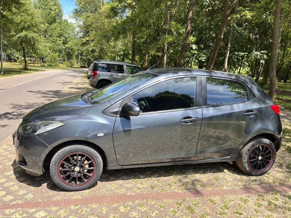 Mazda 2 benzină 1,4 86 CP