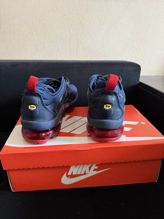 Обувки найк 42 номер