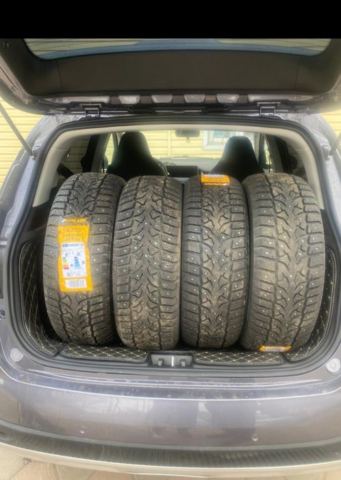 Продам зимние шины