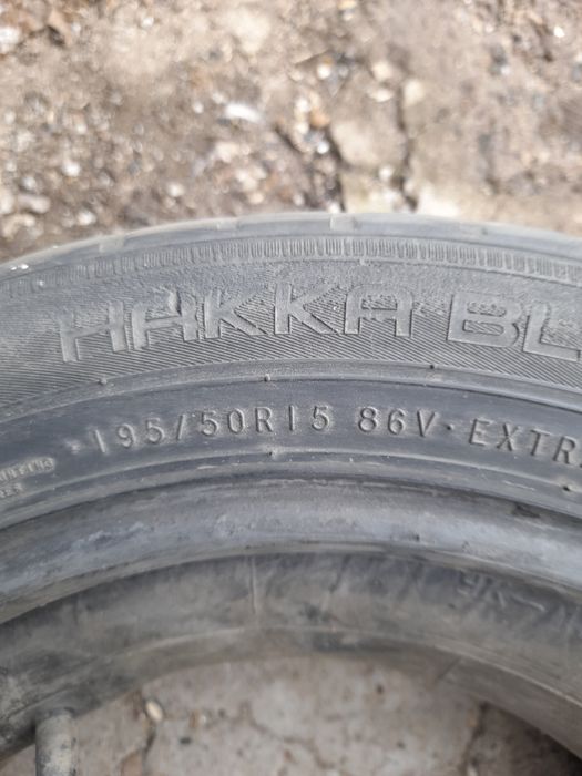 Продам шину р15 4 штуки