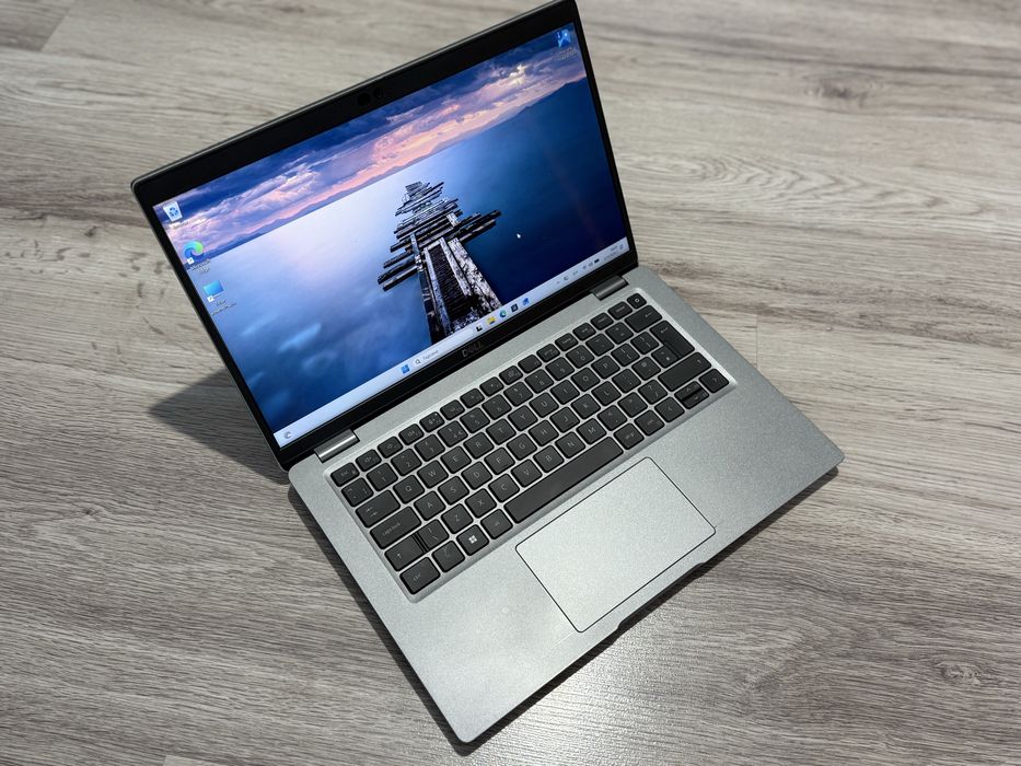 Лаптоп Dell i7 32 Ram
