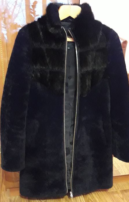 Зимняя, верхняя одежда, шуба.