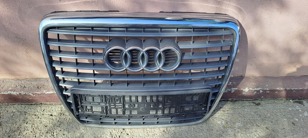 Grila Audi A6 C6 2008/2009/2010/2011 Facelift  !