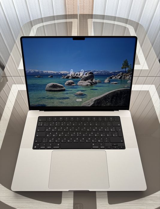 MacBook Pro 16 на чипе М 3 Pro. Silver