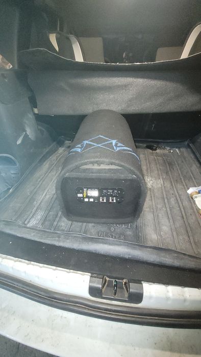 Продам сабвуфер  в идеальном состоянии