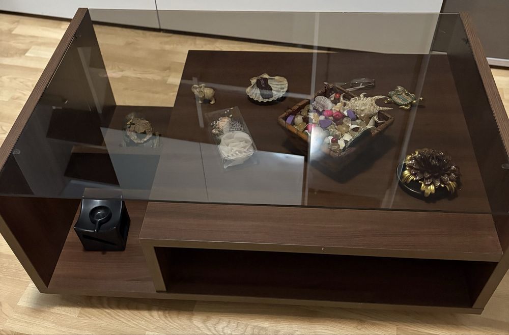 Masuta de cafea Zeppelin