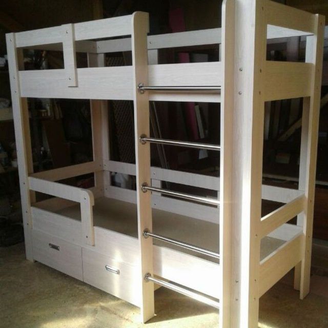 Мебель на заказ любой сложности кухня шкаф кровать прихожка и других