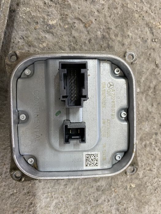 Блок фары правая