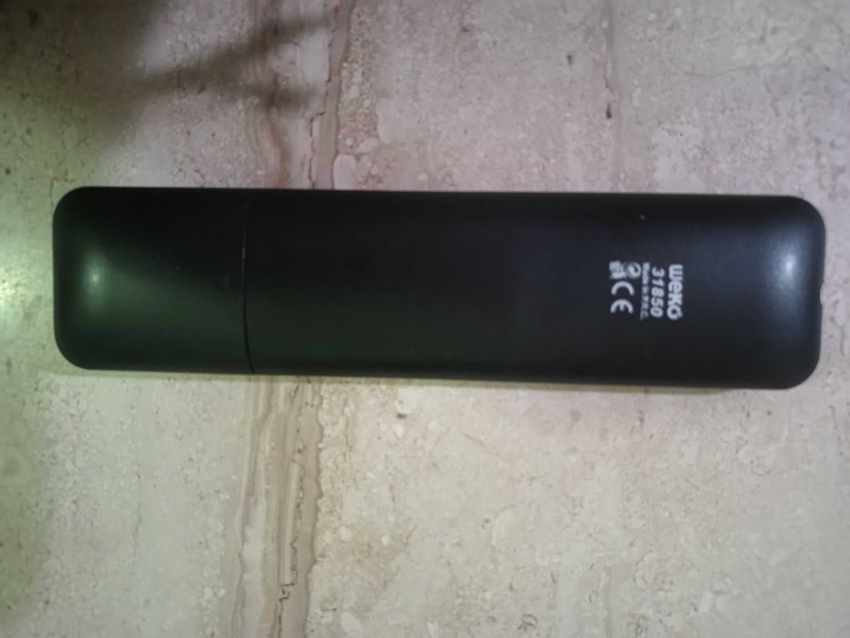 Продавам дистанционно за телевизор Philips 32PFL4007H/12