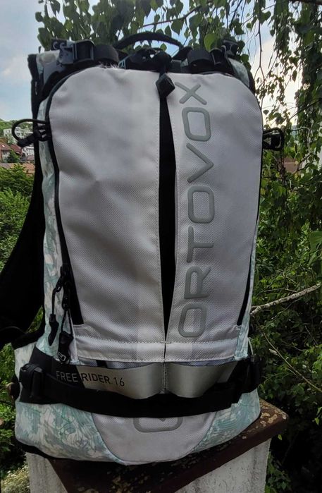 Rucsac Ortovox Free Rider 16, sporturi de iarna, cu protectie spate