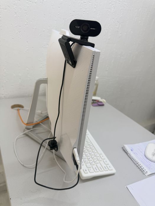 Compus,Windows 10 pro