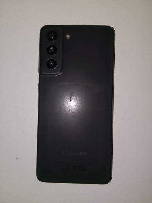 ОБМЕН самсунг с21фе