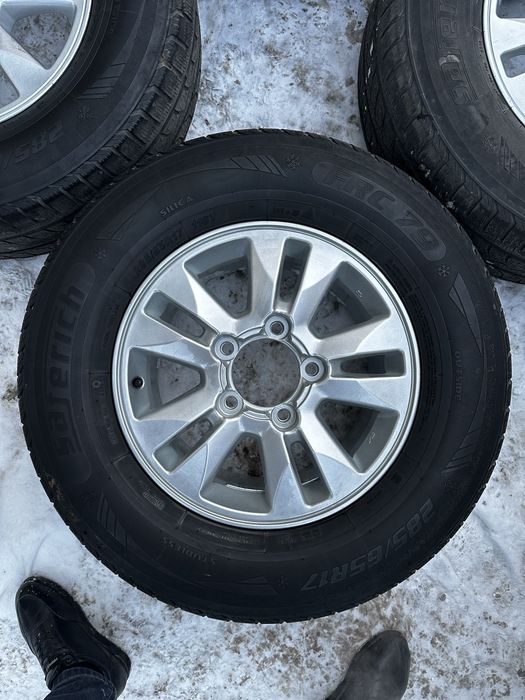 Шины с титанками на крузак 200