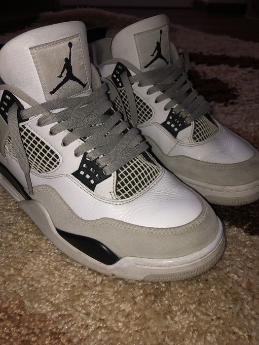 Jordan 4 Military Black