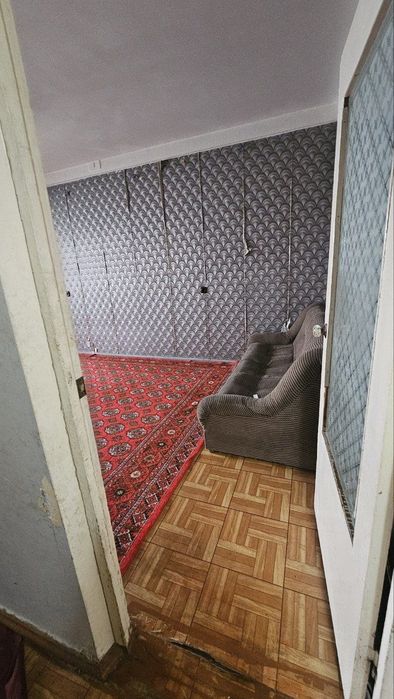 Юнусабад 14 метро Туркестан 3/4/4 раздельная балкон 2х6м