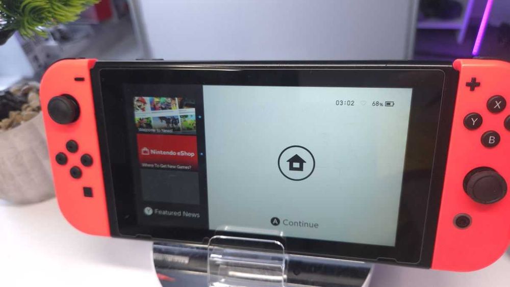 Nintendo Switch V2 Red Frugal Gamer, Modat Picofly/128GB/18 Jocuri