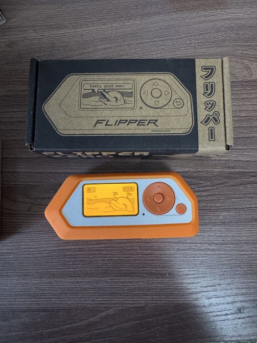 Продам Flipper Zero + WiFi Dev Board