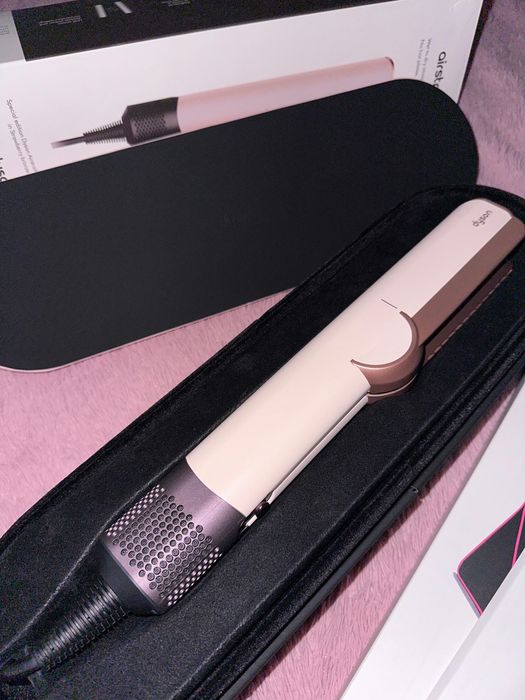 Продам фен dyson выпрямитель