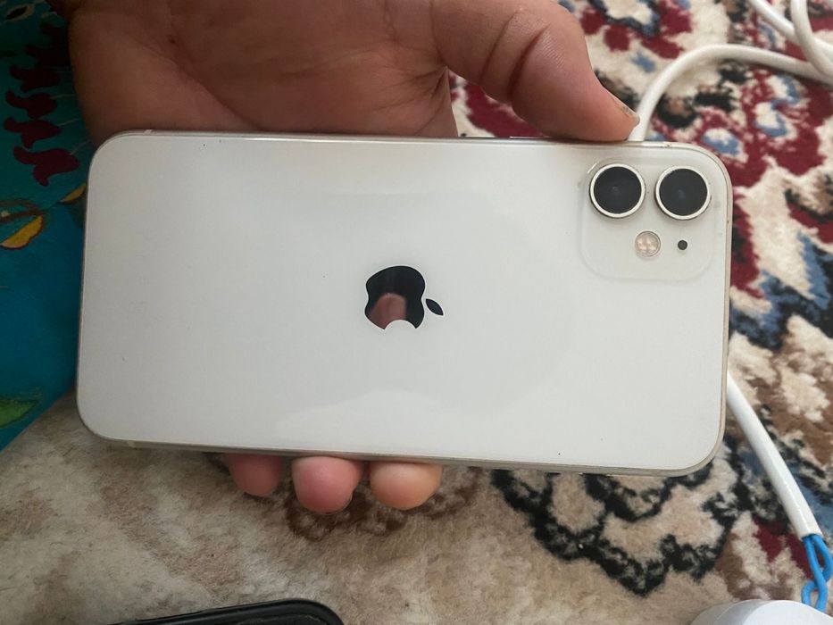 Айфон 11 срочнна