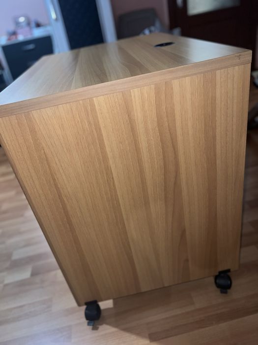 Компютърно бюро на колелца със стойка за клавиатура – светъл дъб