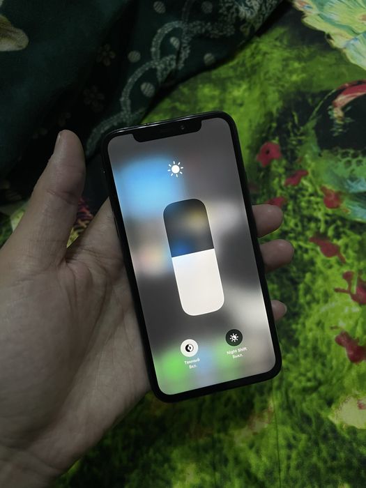 Айфон х 64гб.