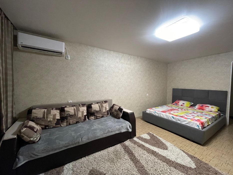 Сдается 1,5 посуточно район Стрелки