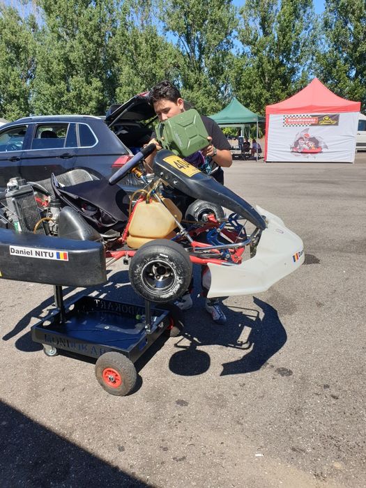 Carturi de agrement și competiții