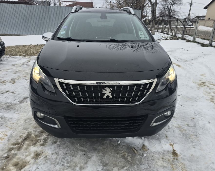 Peugeot 2008 1.2i Cutie Automata Rate cu buletinul