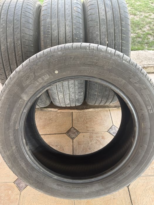 Bridgestone Dueler 225/60 R18