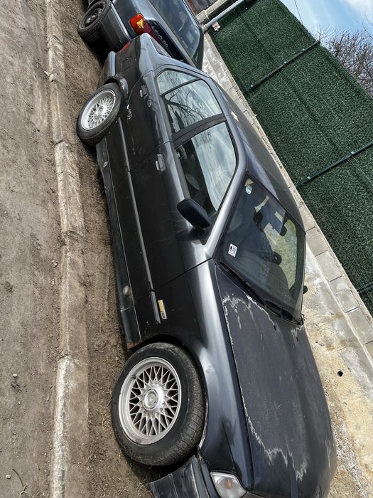 BMW 318i M40 на части