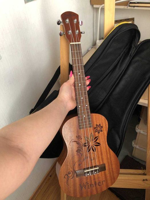 Укулеле тенор, модель Deviser UK26-45A