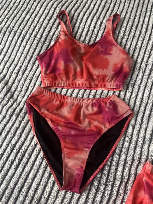 Срочно продам купальник