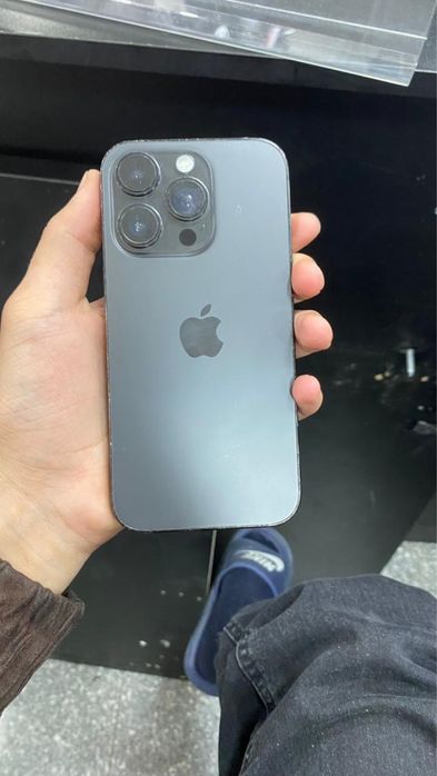 Продам iphone 14 pro