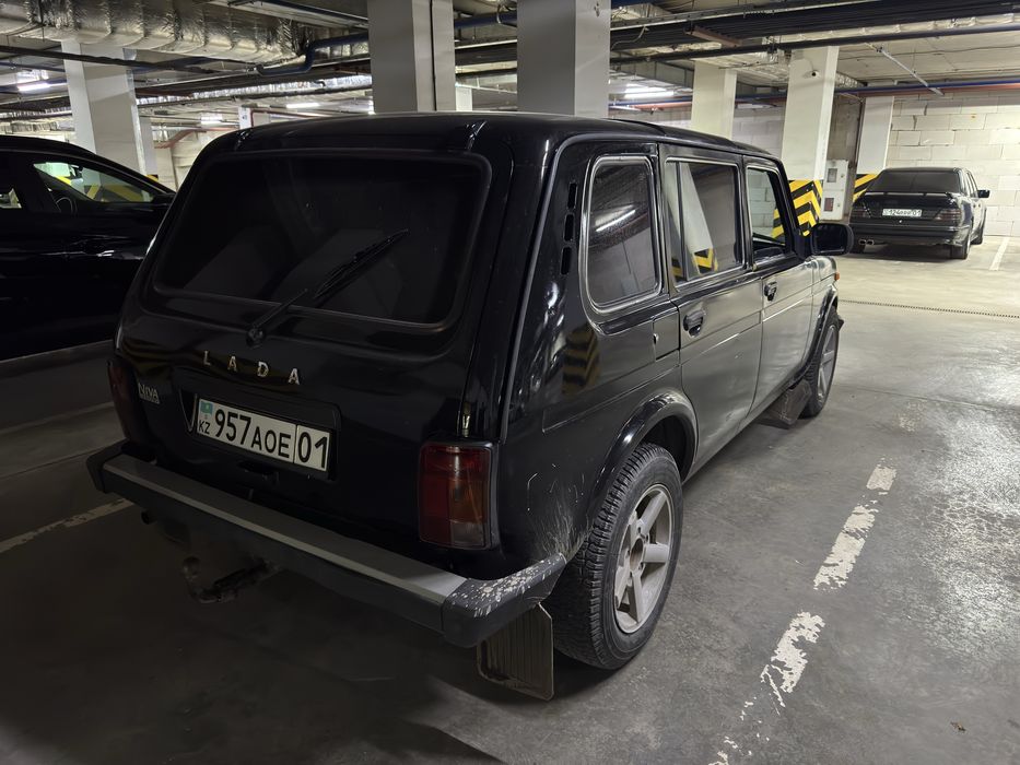 Нива 2131  пяти дверная 2019 гв