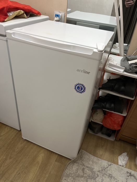 Продам Морозильник